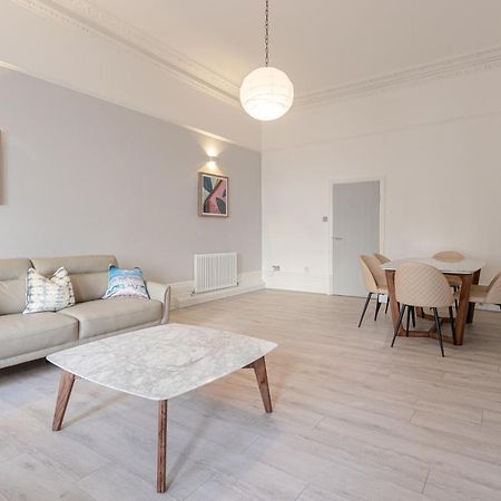 Kensington 2 Bed 2 Bath Apartment For 5 Guests 런던 외부 사진