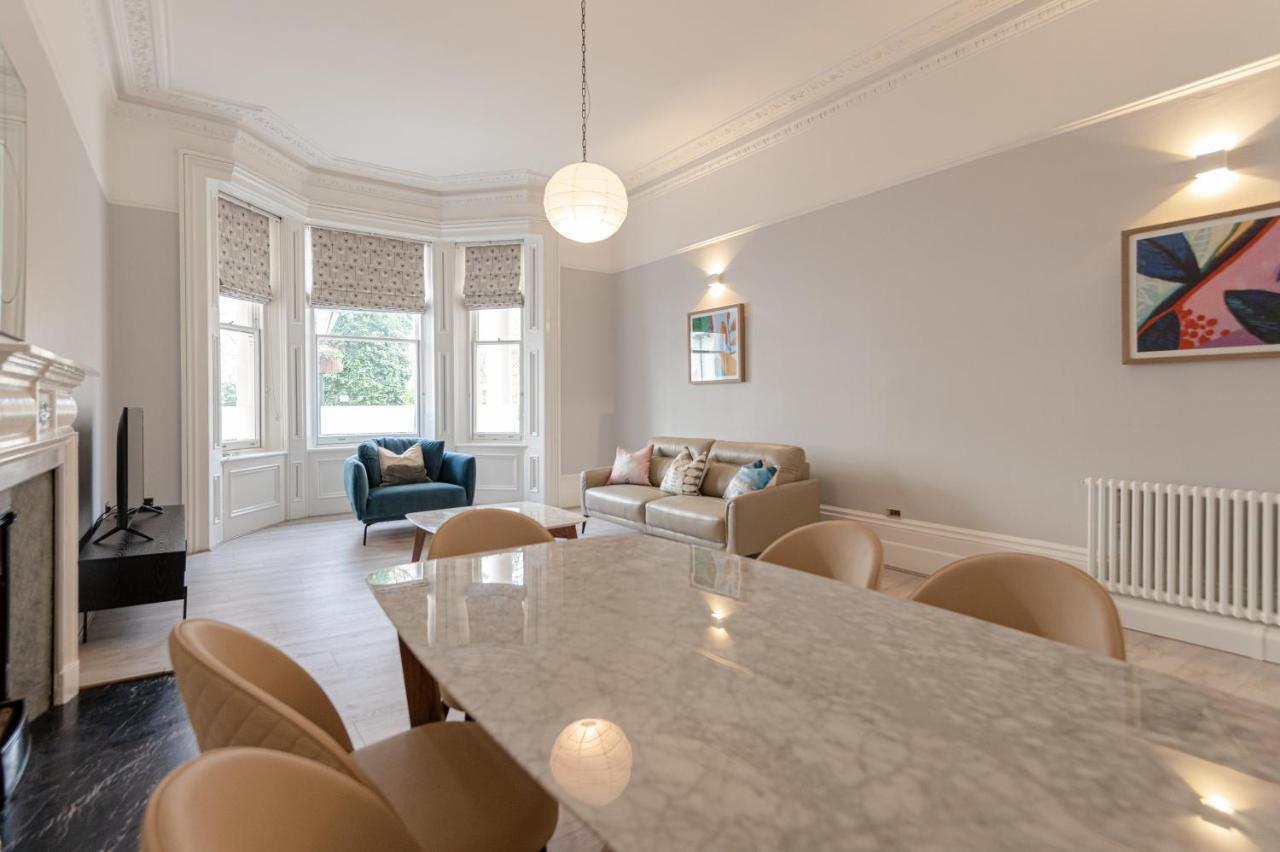 Kensington 2 Bed 2 Bath Apartment For 5 Guests 런던 외부 사진