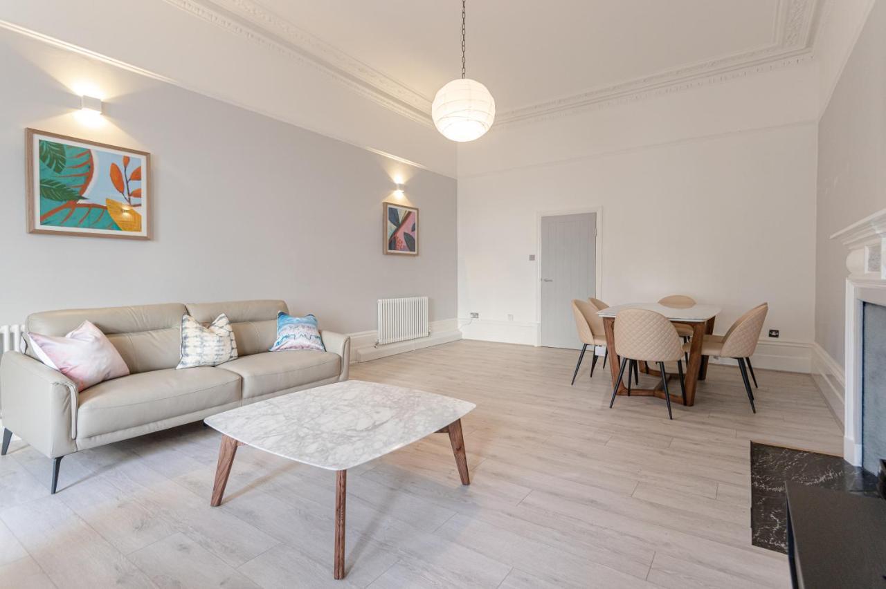Kensington 2 Bed 2 Bath Apartment For 5 Guests 런던 외부 사진