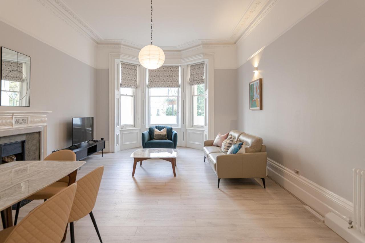 Kensington 2 Bed 2 Bath Apartment For 5 Guests 런던 외부 사진