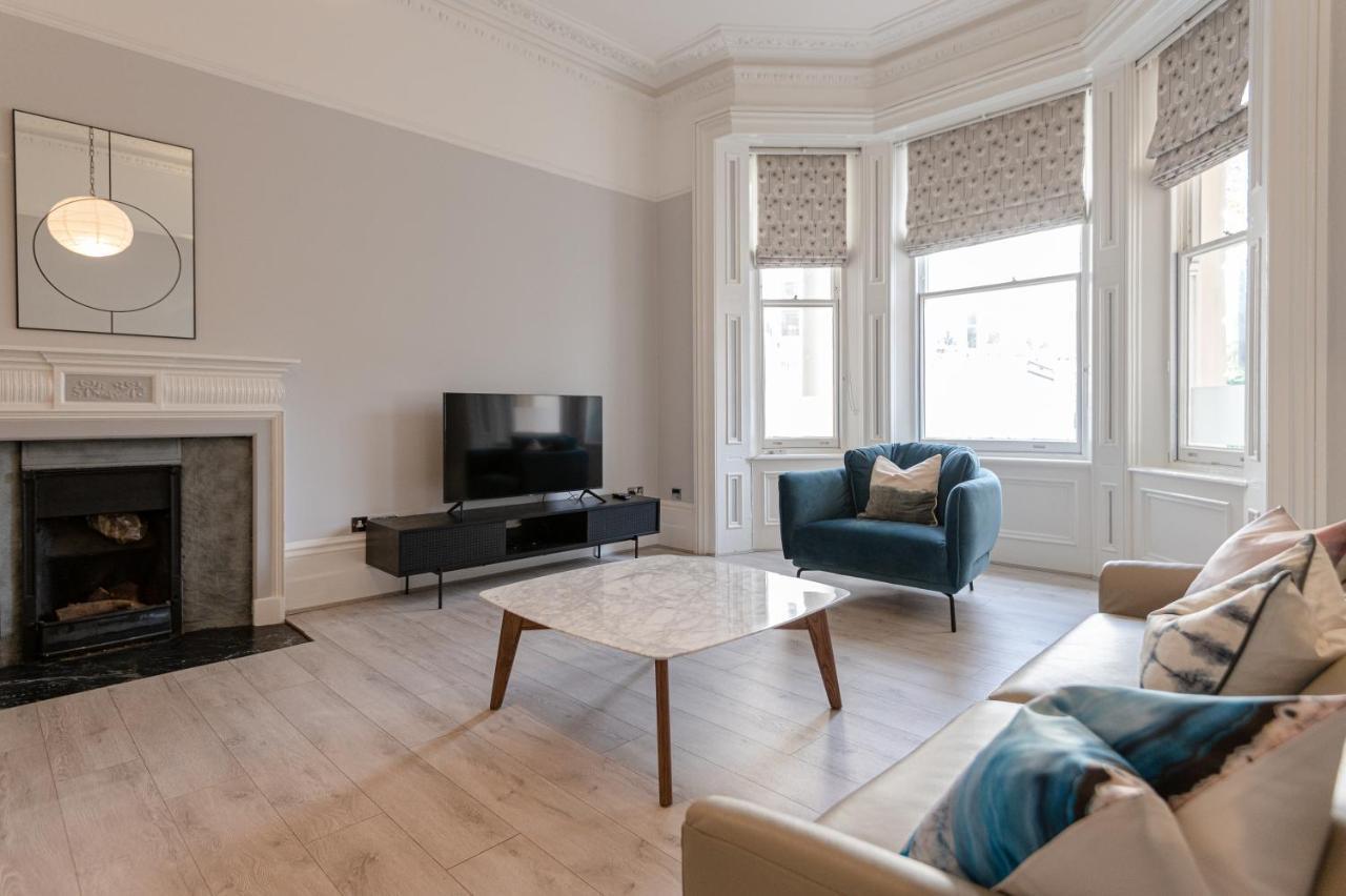 Kensington 2 Bed 2 Bath Apartment For 5 Guests 런던 외부 사진